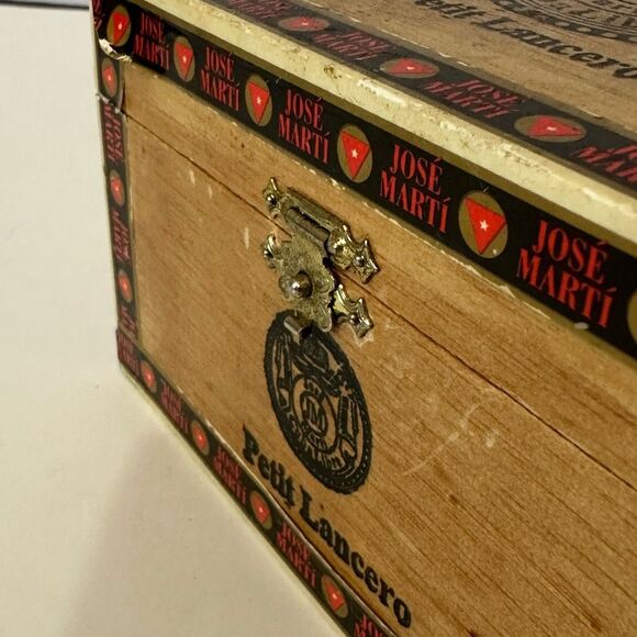 Vintage Petit Lancero JM Jose Marti Cigar Box - Picture 11 of 13